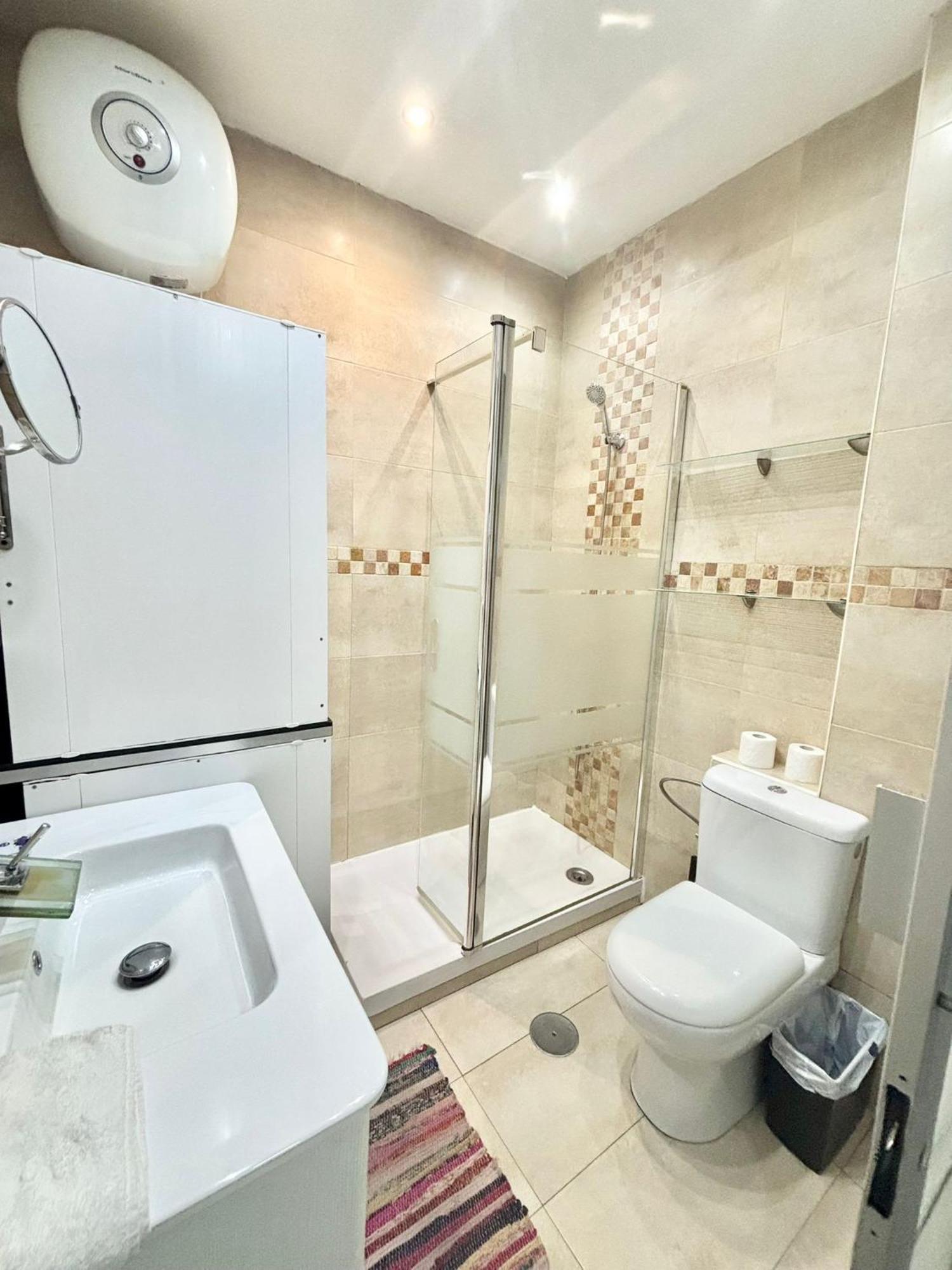 Centro Ferrocarril 2 Metro Delicias Apartman Madrid Kültér fotó