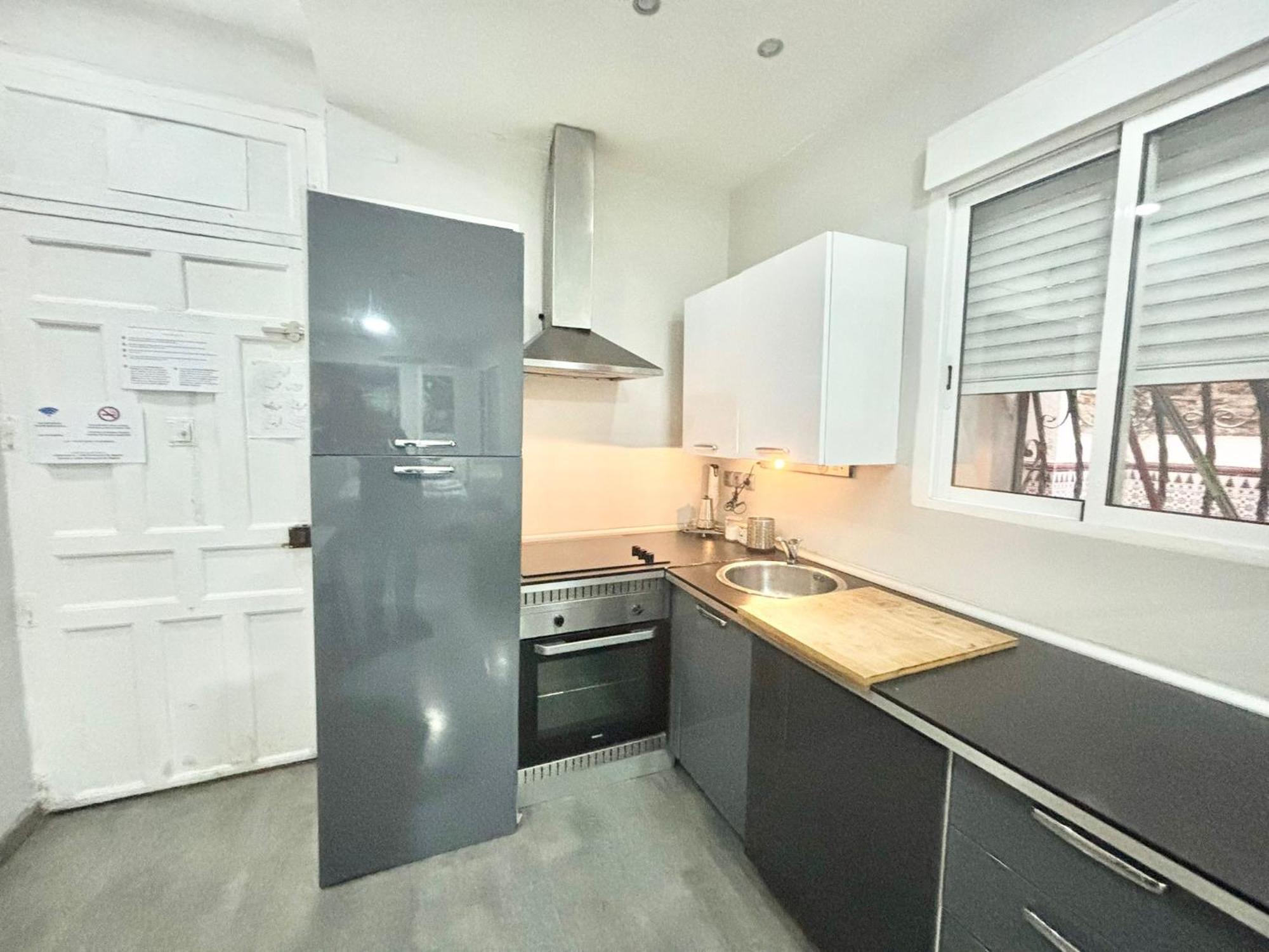 Centro Ferrocarril 2 Metro Delicias Apartman Madrid Kültér fotó