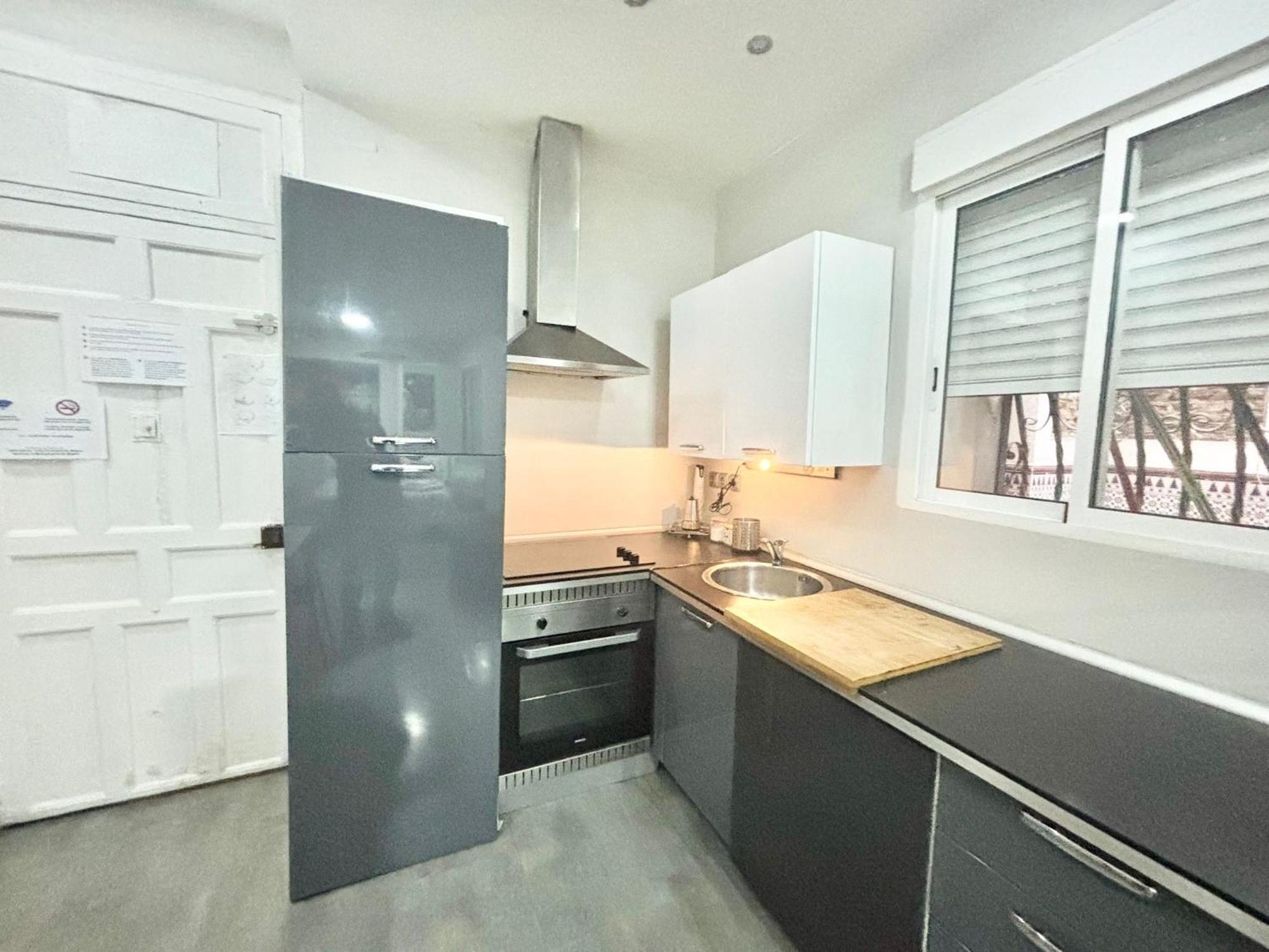 Centro Ferrocarril 2 Metro Delicias Apartman Madrid Kültér fotó